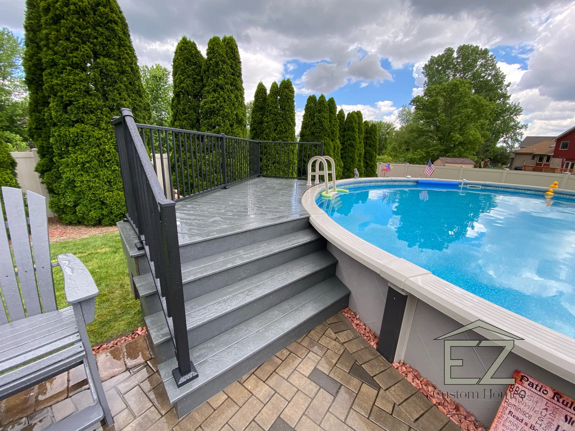 Composite deck built by EZ Custom Homes in New Lenox, IL