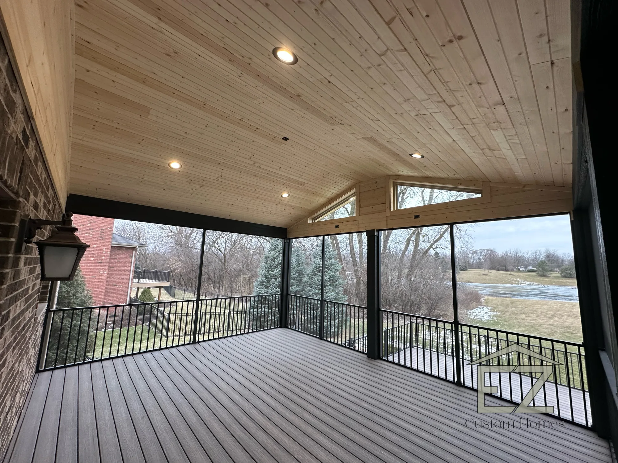 Screened-in porch built by EZ Custom Homes in New Lenox, IL